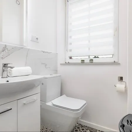 Hexagon Nr 10 Grzybowo (West Pomeranian)