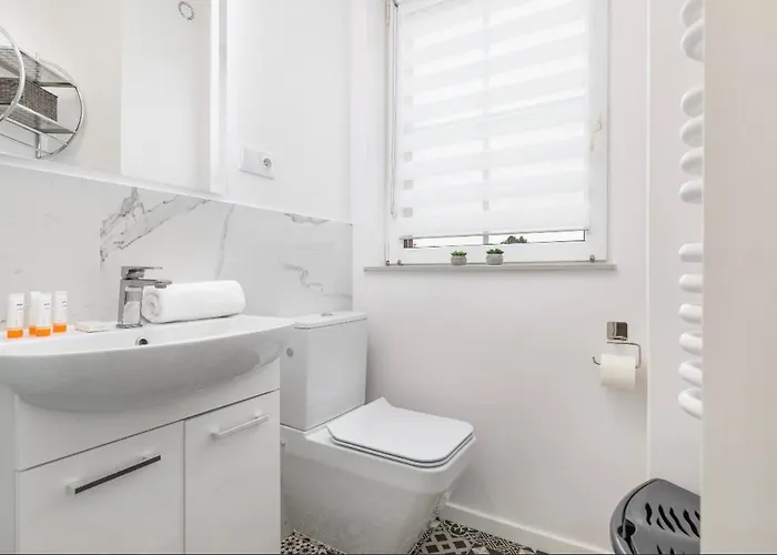 Hexagon Nr 10 غجيبوفو